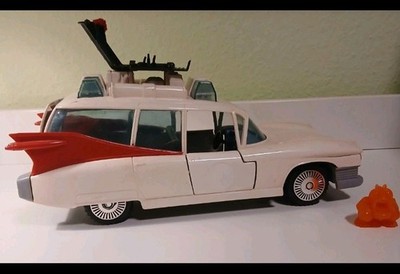 Kenner The Real Ghostbusters Ecto-1 Vintage
