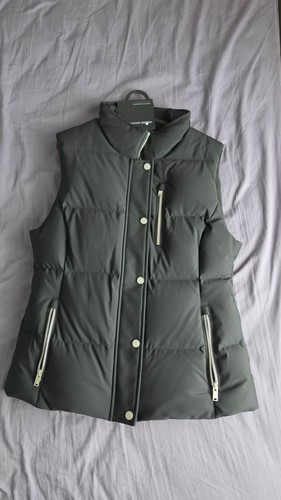 Moose Knuckles Cambria Vest — Black — Size Medium — New With Tags