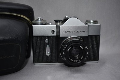 Revueflex-B, USSR, mit Industar-50-2/3,5/50