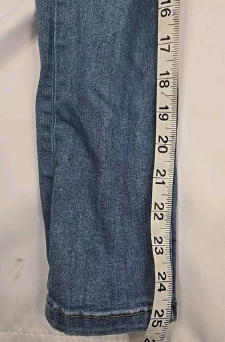 Free People Skinny Denim Ankle Jeans Size 27 Distressed Knee Holes. 27x25 - Picture 3 of 9