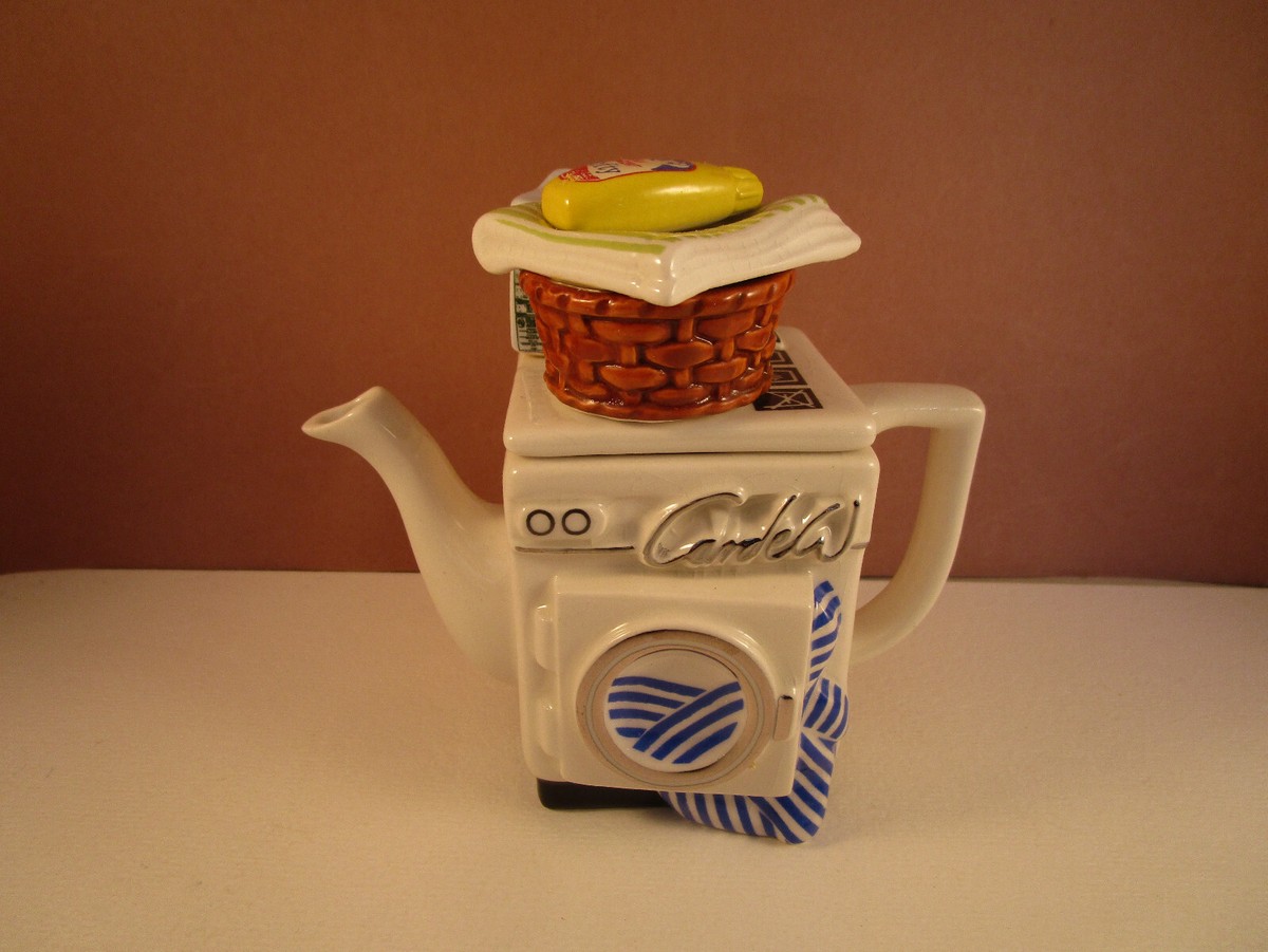 【イギリスで購入】Paul Cardewミニチュアティーポット Vintage Paul Cardew Miniature Tiny Teapots Collection of 3 Pieces