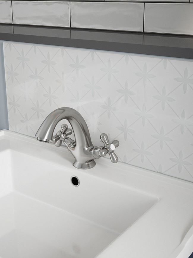 Laura Ashley Wicker Bathroom Splashback - Pearl White - 600 x 250mm - Image 2