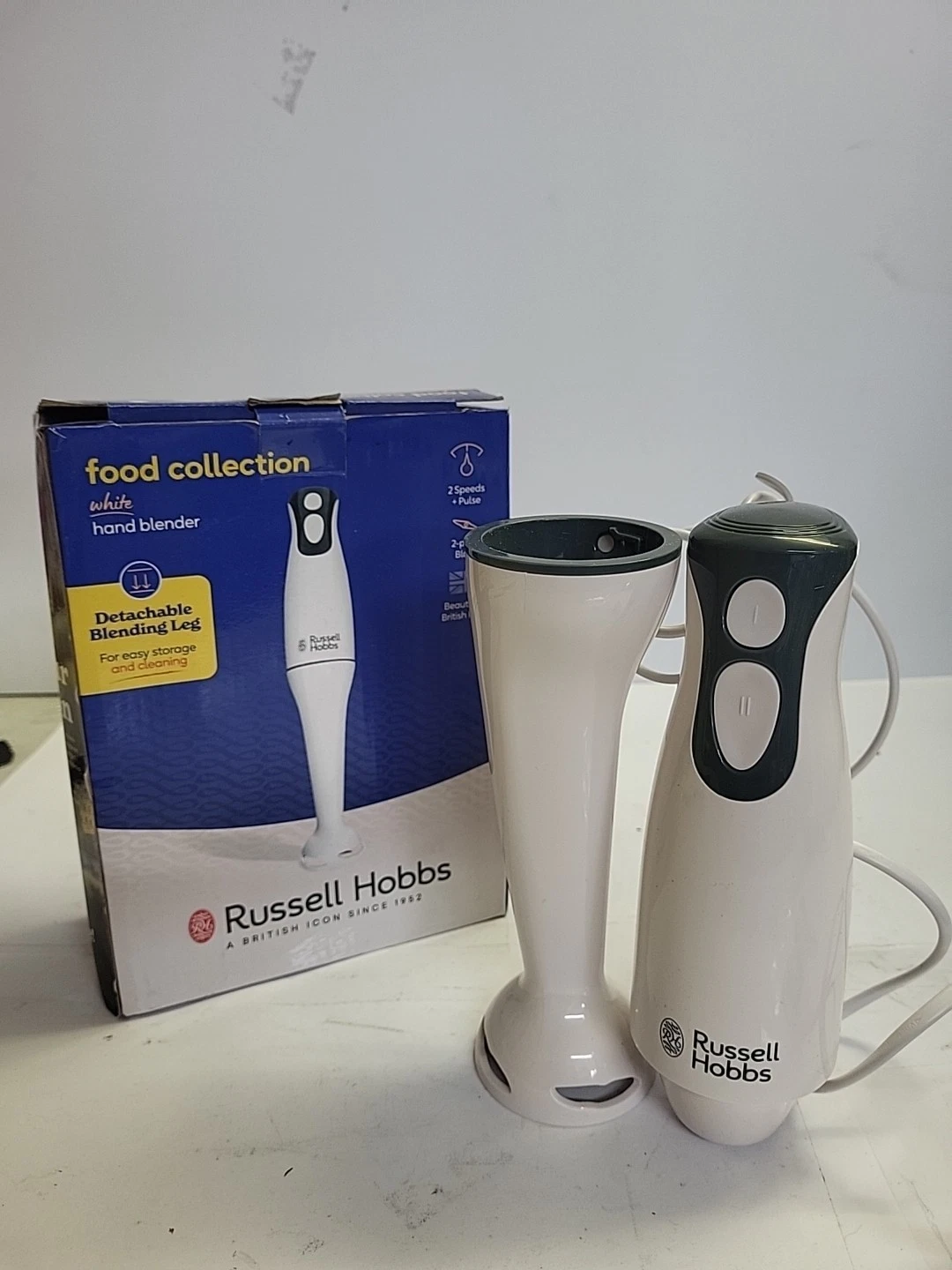 Russell Hobbs Hand Held Blender Mixer 200W White Food Collection 22241 REF R18
Opens in a new window