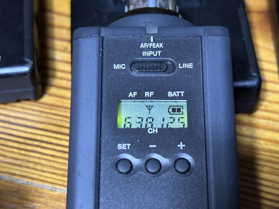 (4) Sony UTX-P1 UHF (42) Plug In Transmitters (638.125 - 661.875 MHz) XLR Mics - Image 2 of 4