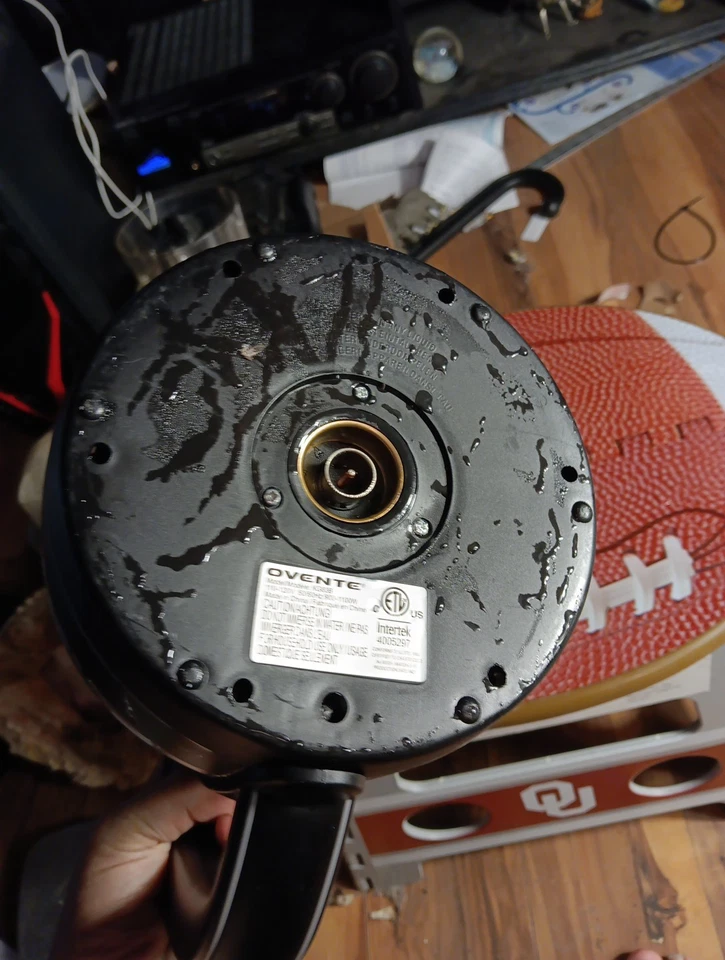 Hervidor de agua eléctrico Ovente KG83B 1,5 L Intertek 4005297 solo hervidor de agua de repuesto Foto 4 de 4