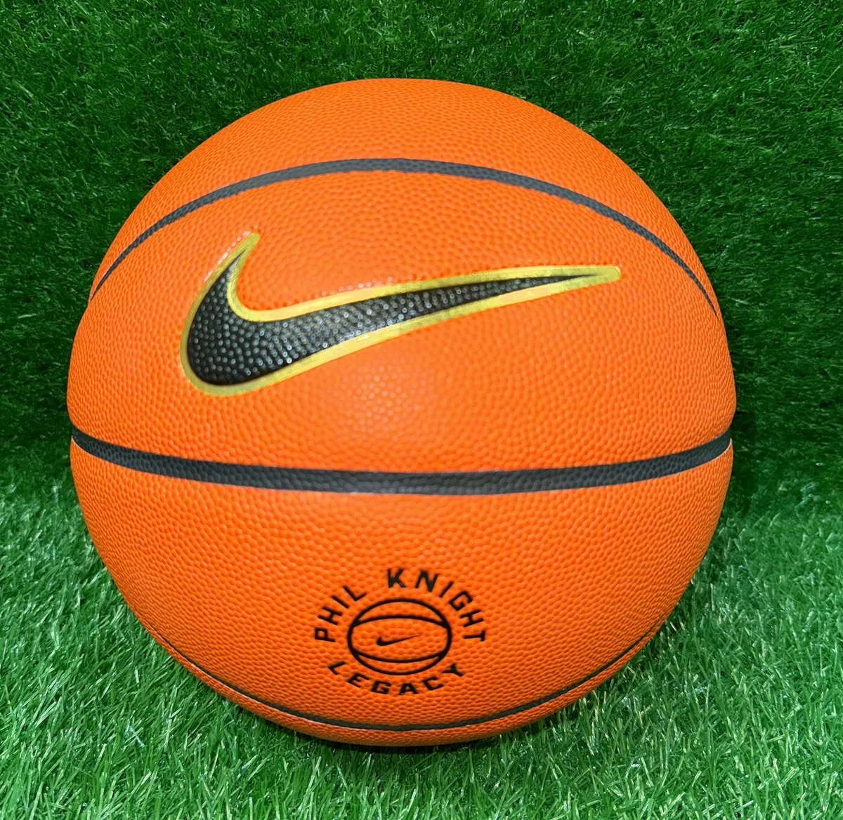 Nike Elite Championship Phil Knight Legacy 29.5 NCAA Game