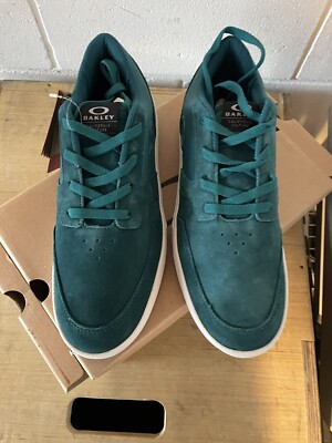 Oakley Sueded Lighthouse Sneaker Petrol Size 12 new Oakley Sueded Lighthouse Sneaker Petrol US 10 MPN: 13550-9PE  main image 2