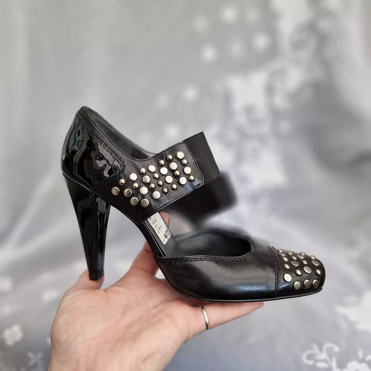 Stuart Weitzman UK 4.5 Black Leather High Heels Women s Shotgun Studded 255