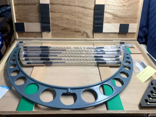 Machinist Tool Mitutoyo 24-30" Interchangeable Anvil Micrometer set 104-203 NOS