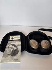 Bose Quiet Comfort 2 Acoustic Noise Cancelling Headphones W/ Case