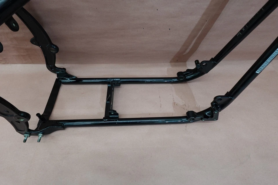 Harley-Davidson Rocker C 2009-2011 FXCWC cuadro principal chasis Foto 4 de 4