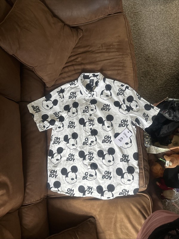 NEW Men's Disney Neff Mickey Mouse OH BOY Short Sleeve Button Front Shirt
