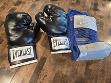Everlast Black/White Training Boxing Gloves 1...