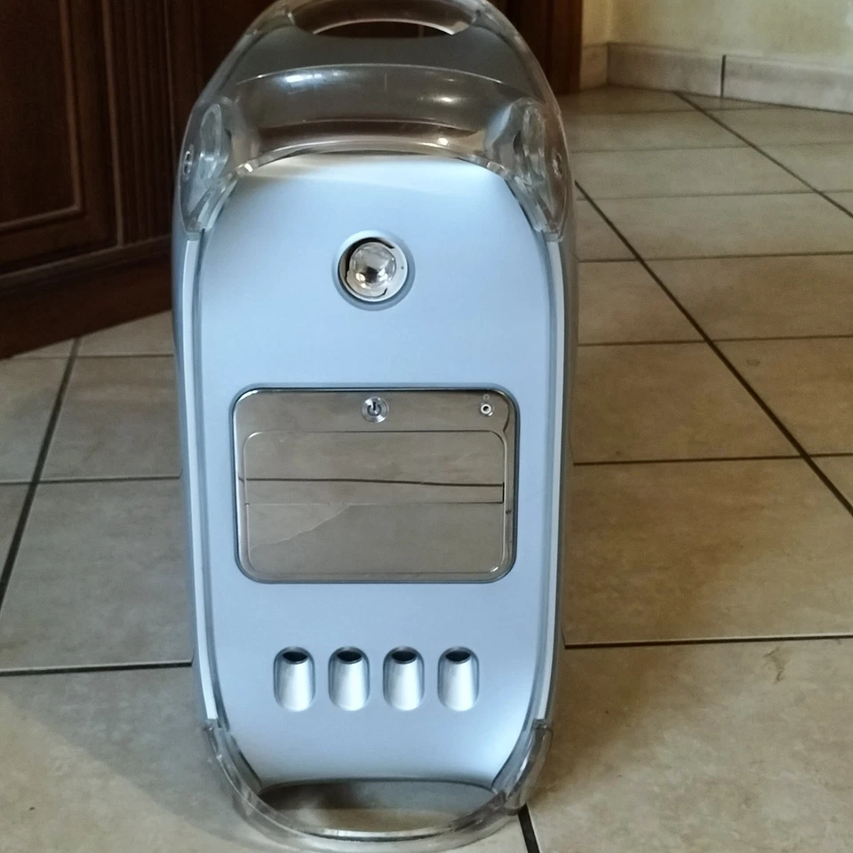 Macintosh Power PC G4 1GHz 1GBRAM HDD60GB Combo CD/DVD OS Mac OS X Tiger 10.4.6 - Immagine 3 di 4