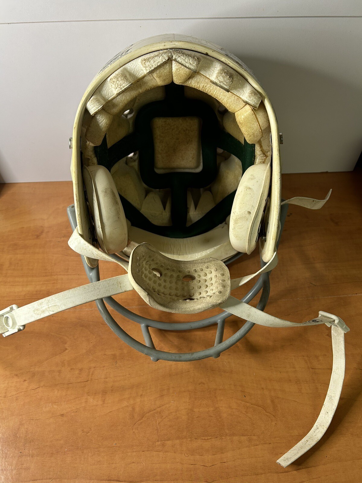 Vtg SCHUTT Youth Football Helmet w/ Facemask & Chin Strap “Manchester
