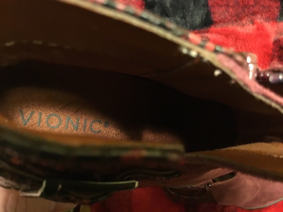 Vionic Woman’s Booties Marissa Water Repellant Suede Ankle Boots Sz 7.5 eBay