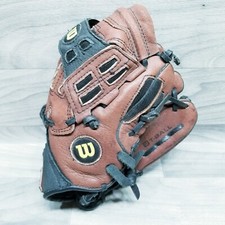 Wilson ezCatch 425 kid's baseball T-ball glove RHT EZ CATCH