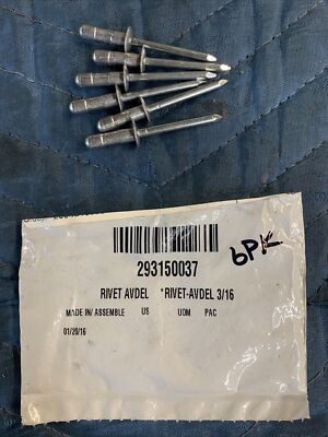 NEW Ski-Doo Avex Rivet (6pk) OEM 293150037