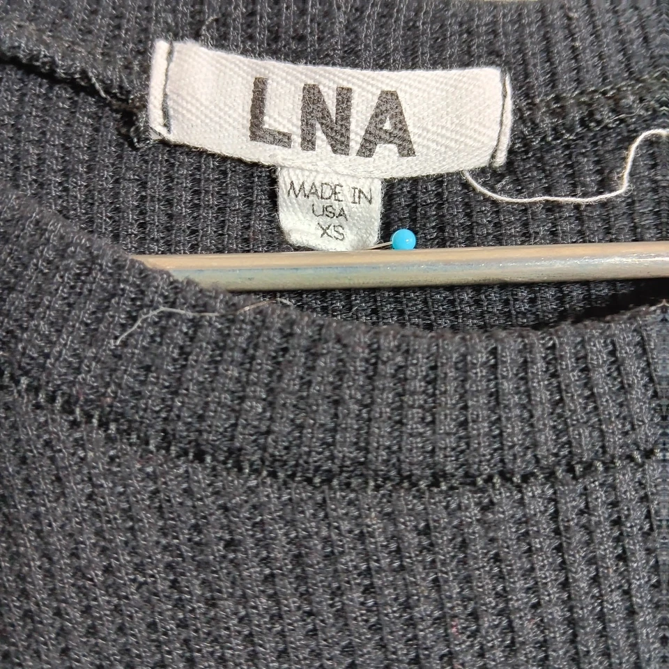 Blusa LNA material térmico tamanho XS preta manga longa ombros frios gola redonda - Imagem 3 de 4