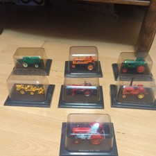 7x Die-Cast Model Tractors