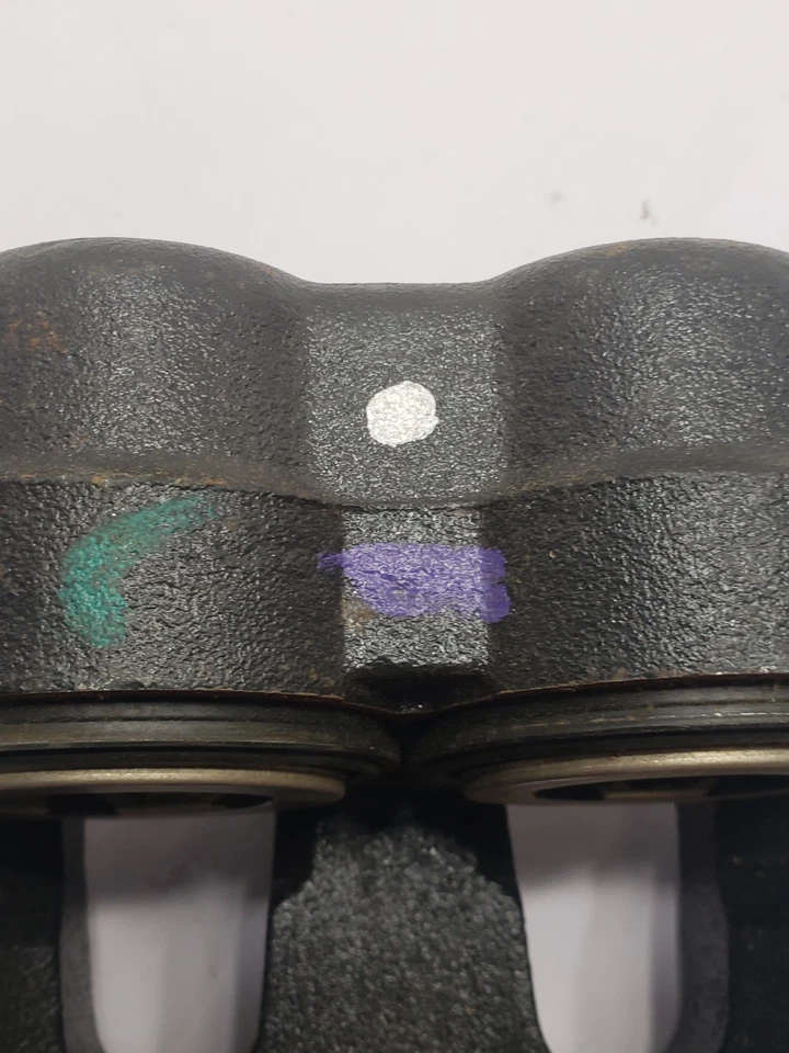 Pinza de freno de disco Motorcraft BRCF-199 BC3Z-2553-A Ford F350 05-2012 F450 11-12 Foto 4 de 4