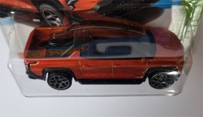 2025 Hot Wheels Silverado EV RST in 1:64 # JBB64 HW Chevy Elektro Pickup Truck