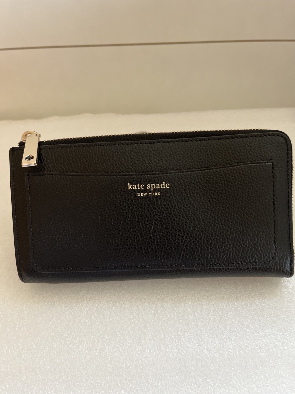 Kate Spade Eva L-Zip Continental Wallet - Multiple Compartments Black/Gold