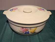 1940s Knowles Utility Ware 2 Qt. Casserole 8.5" Fruit Design with Lid Dish