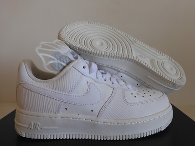 WMNS NIKE AIR FORCE 1 WHITE-SUMMIT WHITE ''GODDESS OF VICTORY'' SZ 5 [DM9461-100]