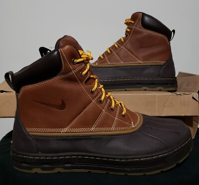 acg boots 10.5