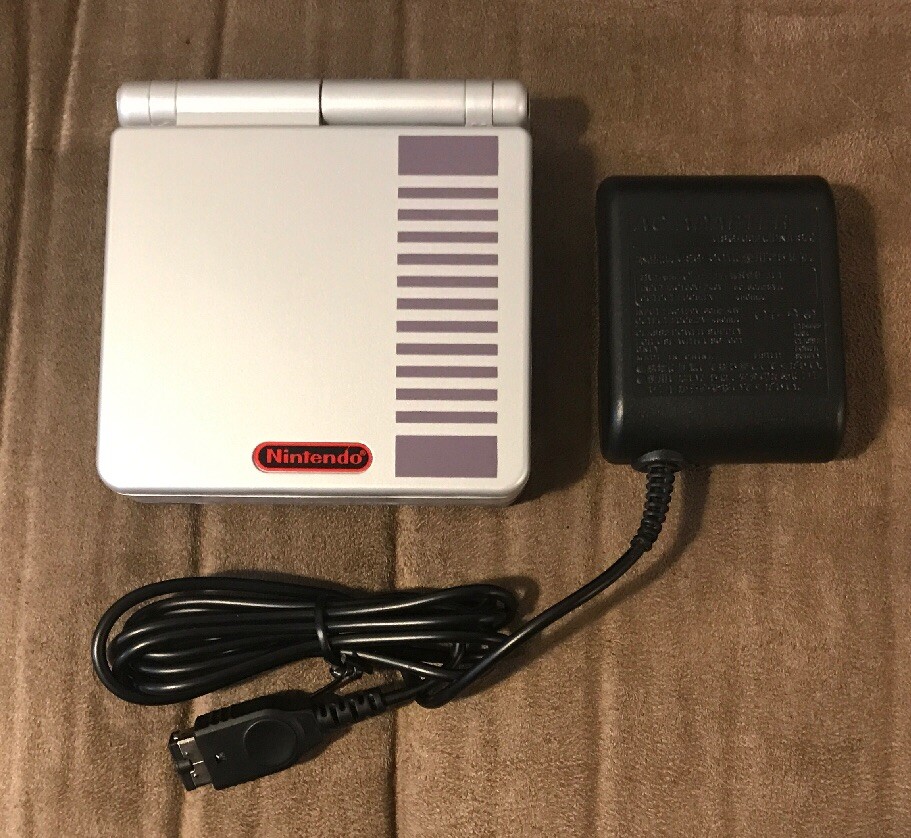 Nintendo Nes Edition Game Boy Advance GBA SP AGS-101 Brighter