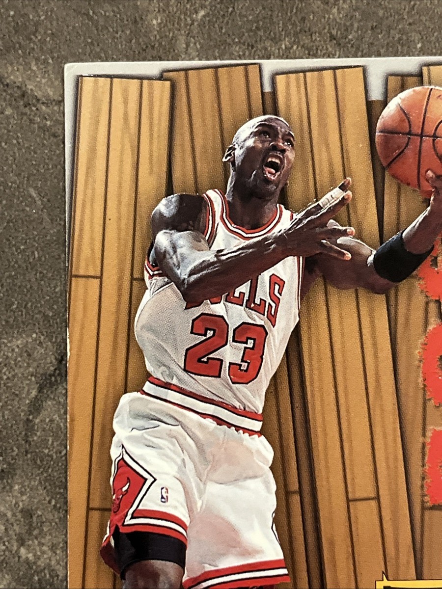 今*暑様 【激レア】シャック未開封 NBABallers Joueurs フィギ 🟥🏀Michael Jordan🏀🟥1997-98 SkyBox BOSS Z-Force Insert #10 of 20