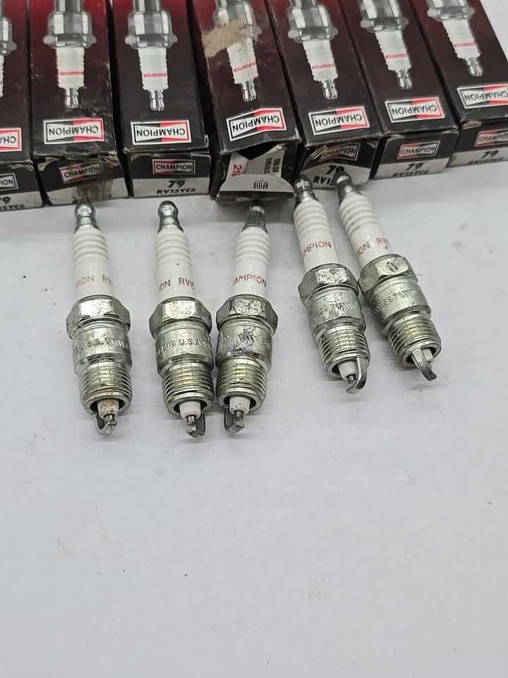 Bujía Champion Bujía #79 RV15YC6 Lote de 12   Foto 3 de 3