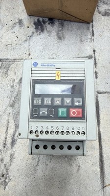 Allen Bradley 160-BA03NSF1P1 AC Drive Variable Speed 0.75kw 1 Hp