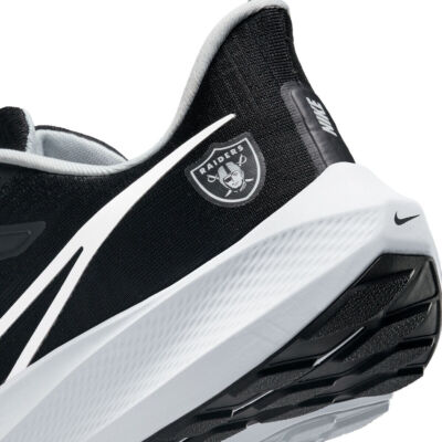 Las Vegas Raiders Nike Air Zoom Pegasus 39 Running Shoe  display picture 3