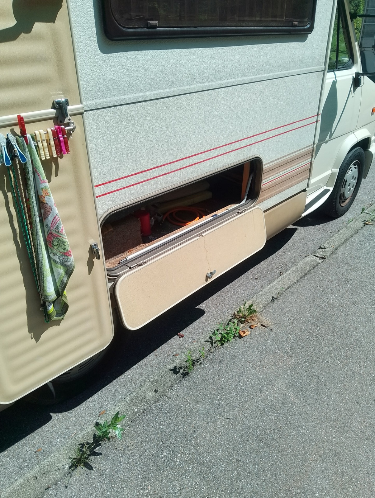 Bild 2 von 19