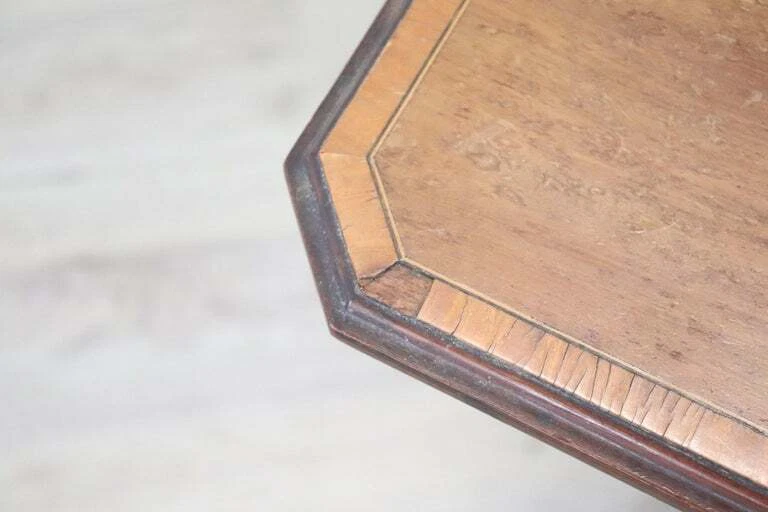 Mesa de servir y plegable francesa antigua de madera con incrustaciones del siglo XIX Foto 3 de 4