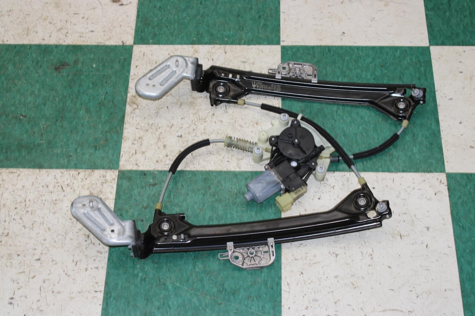Maserati Ghibli 2014-2021 Rear Left Window regulator