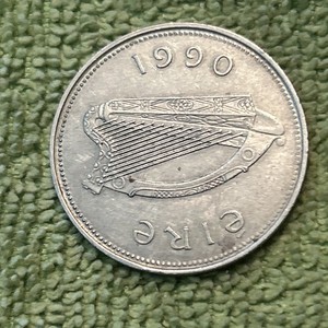 1990 Ireland 1 Punt.