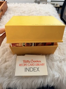 Vintage Betty Crocker Recipe Card Library In Original Box, Rare