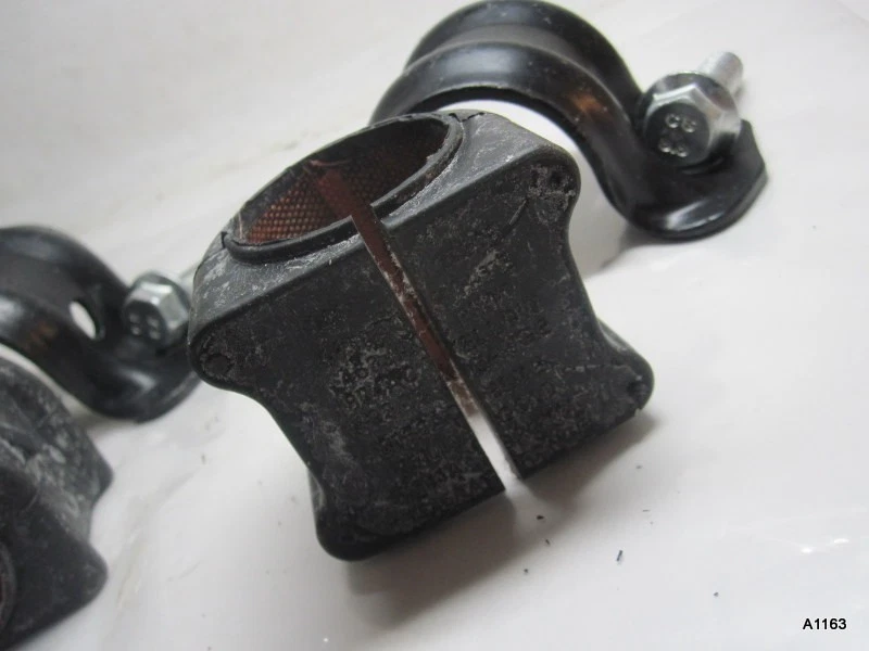 Kit de buje de barra estabilizadora de suspensión VIN: L Mopar RAM 4500 5500 Foto 3 de 4