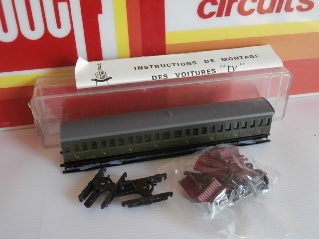 Voiture SNCF Est France Trains 214K train miniature HO de collection