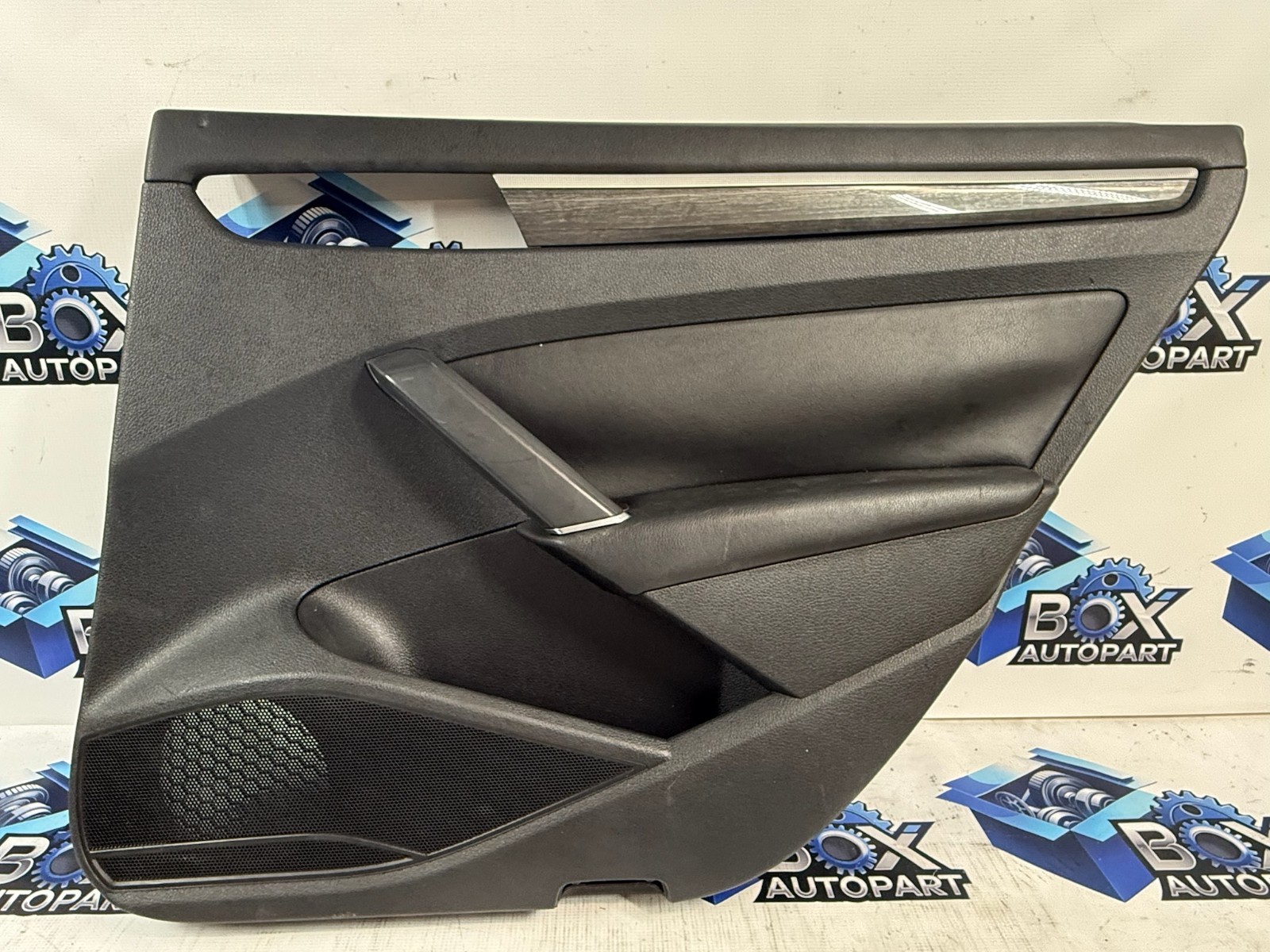 2012-2019 Volkswagen Passat Rear Right Side Interior Door Panel