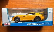 Maisto Special Edition 1:18 2013 SRT Viper GT...