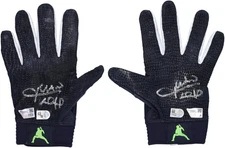 Juan Soto Yankees Signed GU Navy Under Armour Batting Gloves from 2024 Season