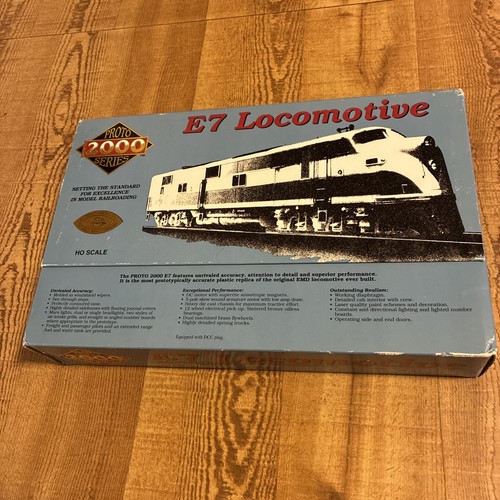 Proto 2000 Louisville & Nashville L&N #761 E7A Diesel Motor Engine 21113 DC NEU | Zustand: New