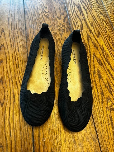 Women's London Fog Collection flat Shoe, Black, Size 7W, Textile upper, Ex Cond!