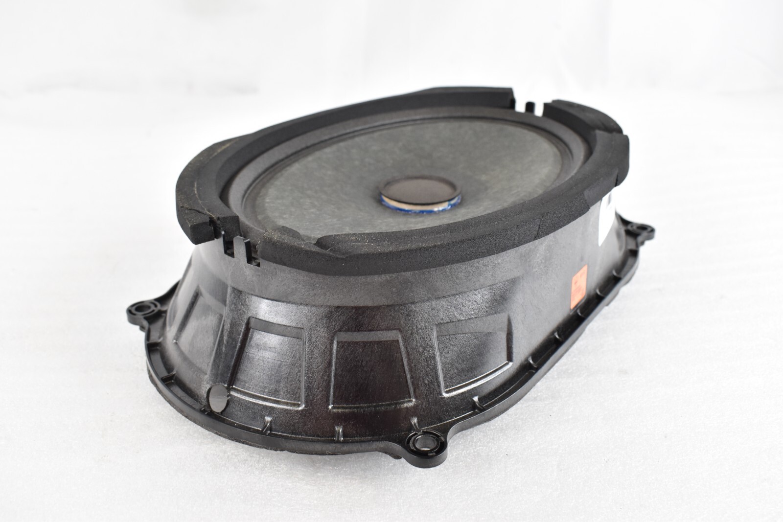 2014 - 2017 MASERATI GHIBLI M157 REAR TRUNK SUBWOOFWER SPEAKER 670009429 OEM