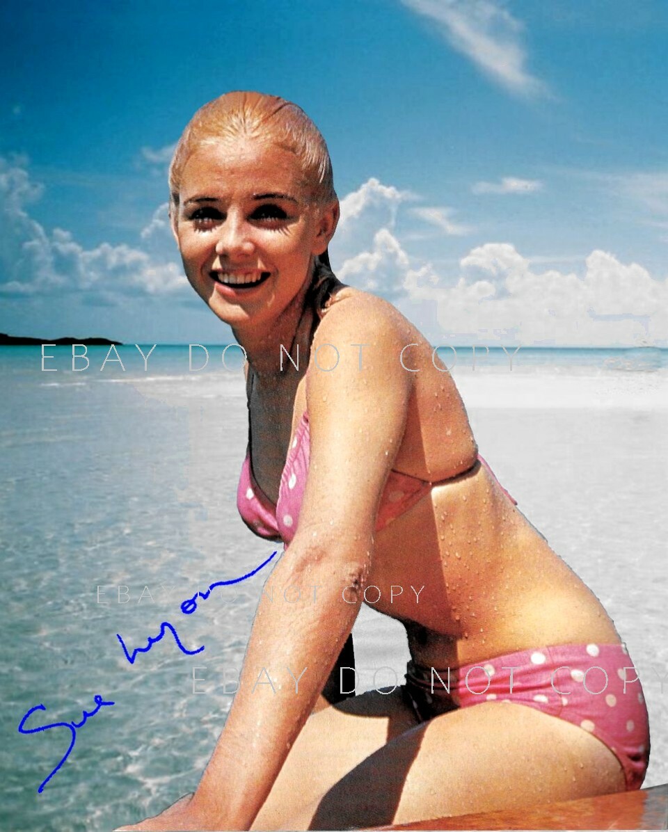 SUE LYON (Lolita) SIGNED Mexico 1964 The Night of the Iguana One of