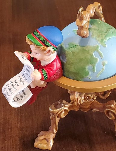 HALLMARK Keepsake 2001 LETTERA, GLOBUS AND MRS. CLAUS Christmas Ornaments ~T6591 - Picture 10 of 23